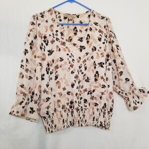 Philosophy Pullover V-Neck Animal Print Top Smocked At Hem Ruffled Sleeve Size M